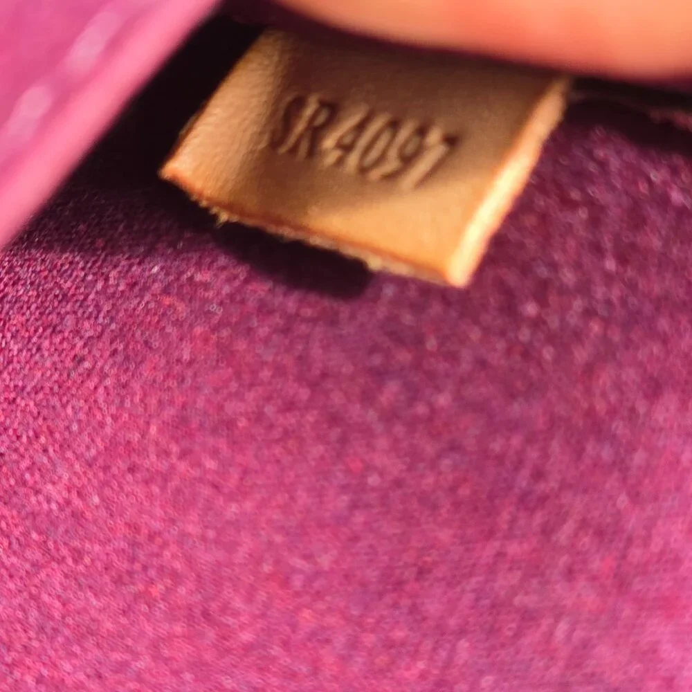 Louis Vuitton Roxbury Drive Vernis Amarante